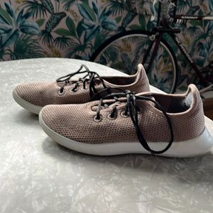 Allbirds Tree Runners. Tan and white. Size 8.